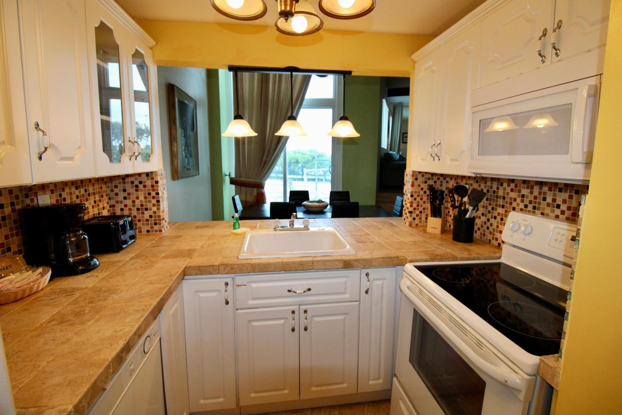 Castle L1 Double-Loft Condo With Beach Access, Pool, Tennis And Free Parking! Miami Beach Exterior photo